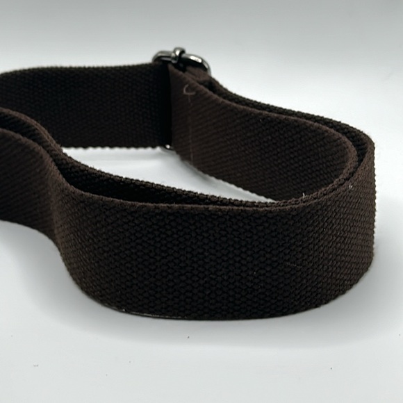 Brown replacing purse strap - Picture 3 of 4